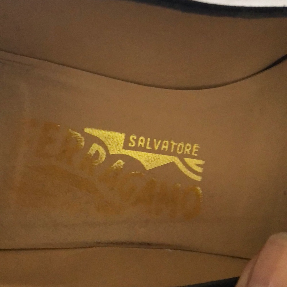 Shoes - Picture 6 of 7